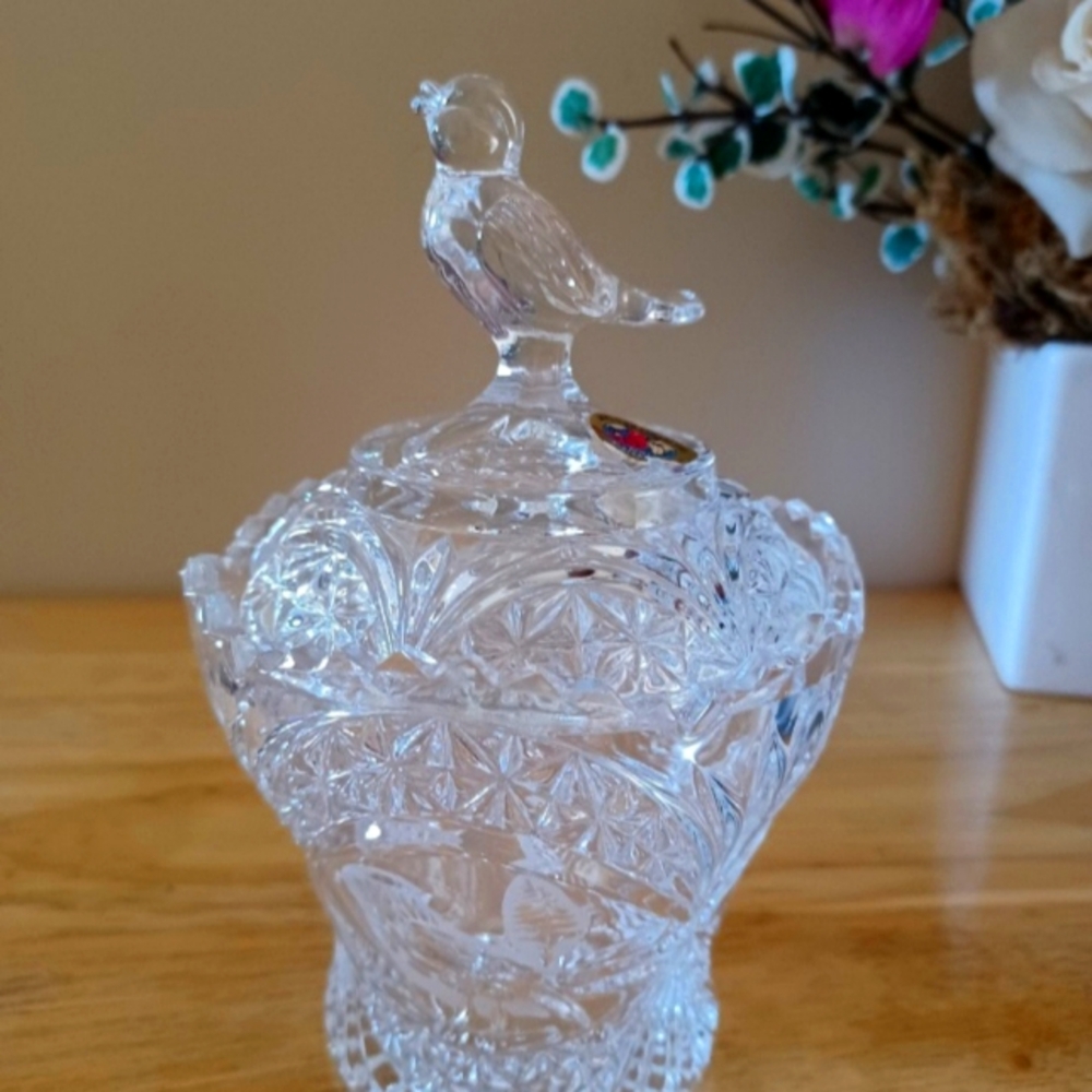 Vintage Echt Bleikristall Crystal Cut Bird Lid Sugar/ Candy Bowl